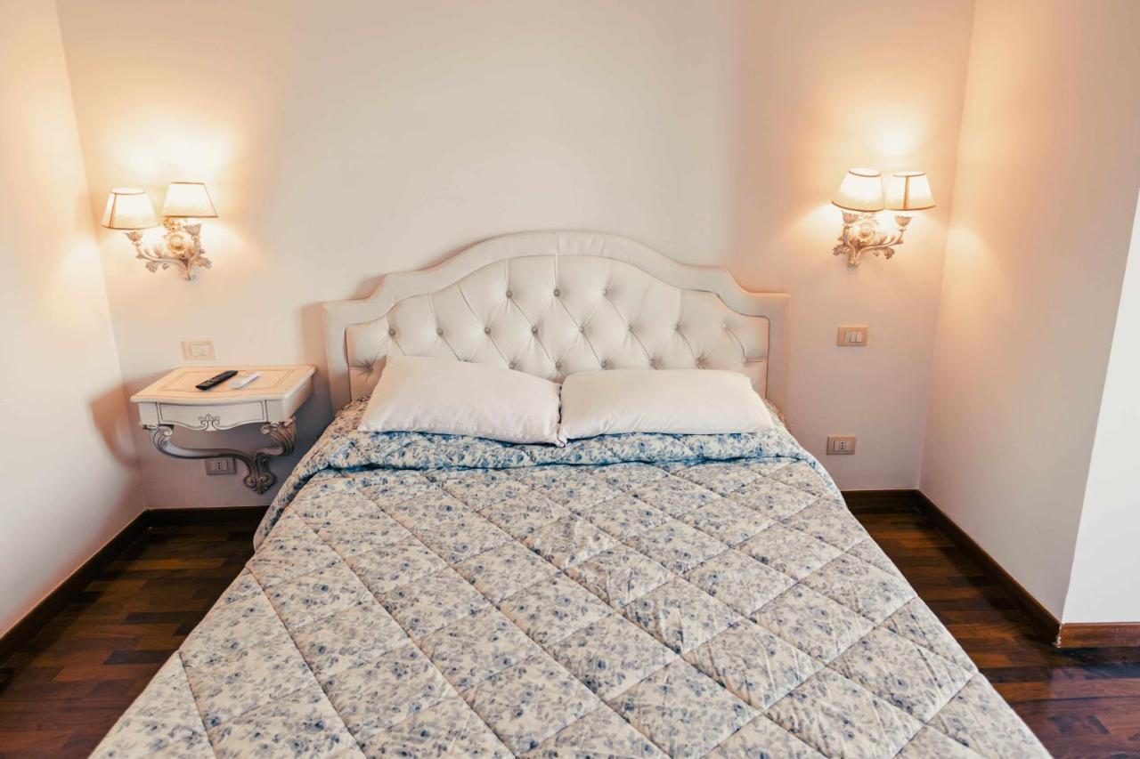 Bed And Breakfast Villa Romano Anzio Oda fotoğraf